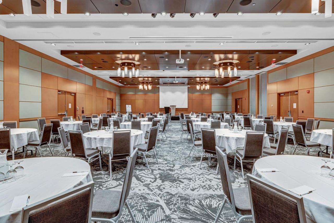 Hotel Mortagne Boucherville Exterior photo