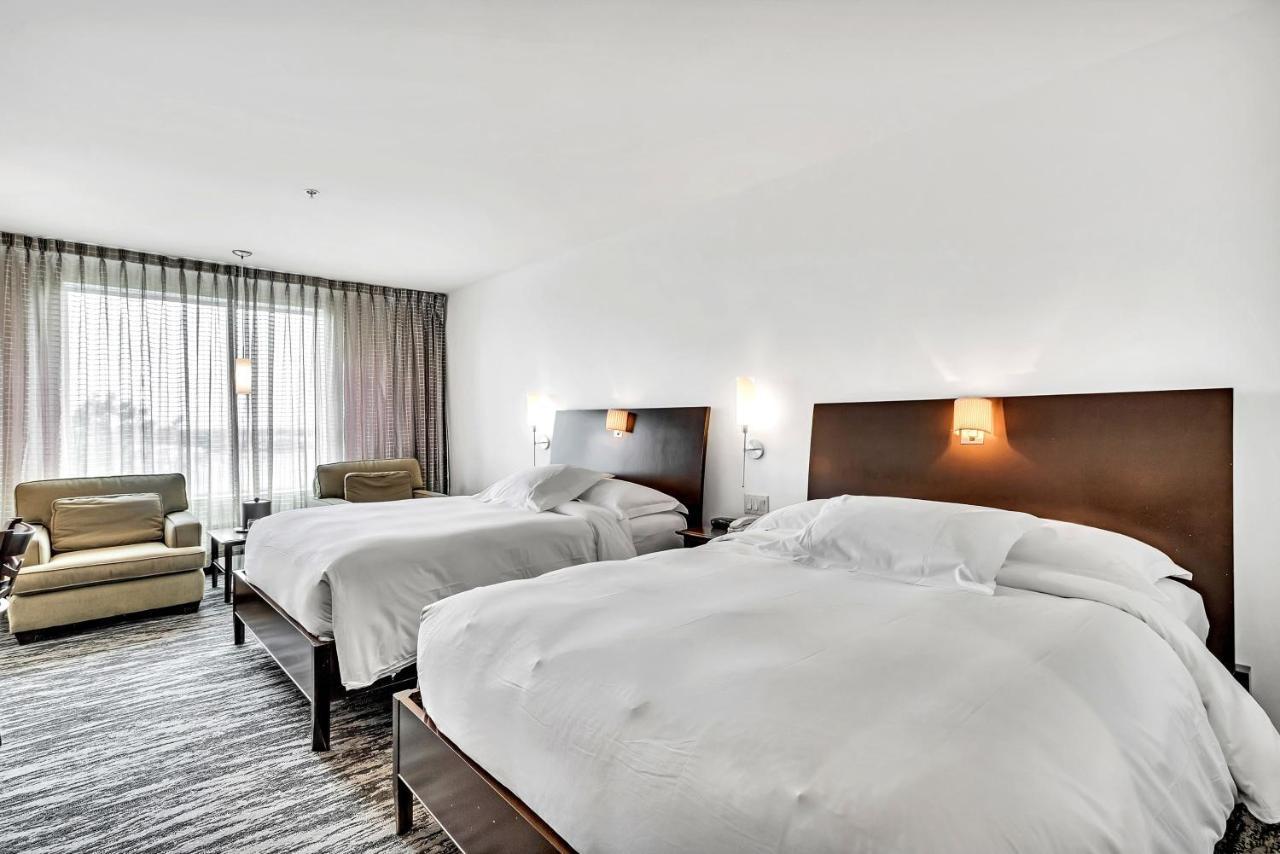 Hotel Mortagne Boucherville Exterior photo