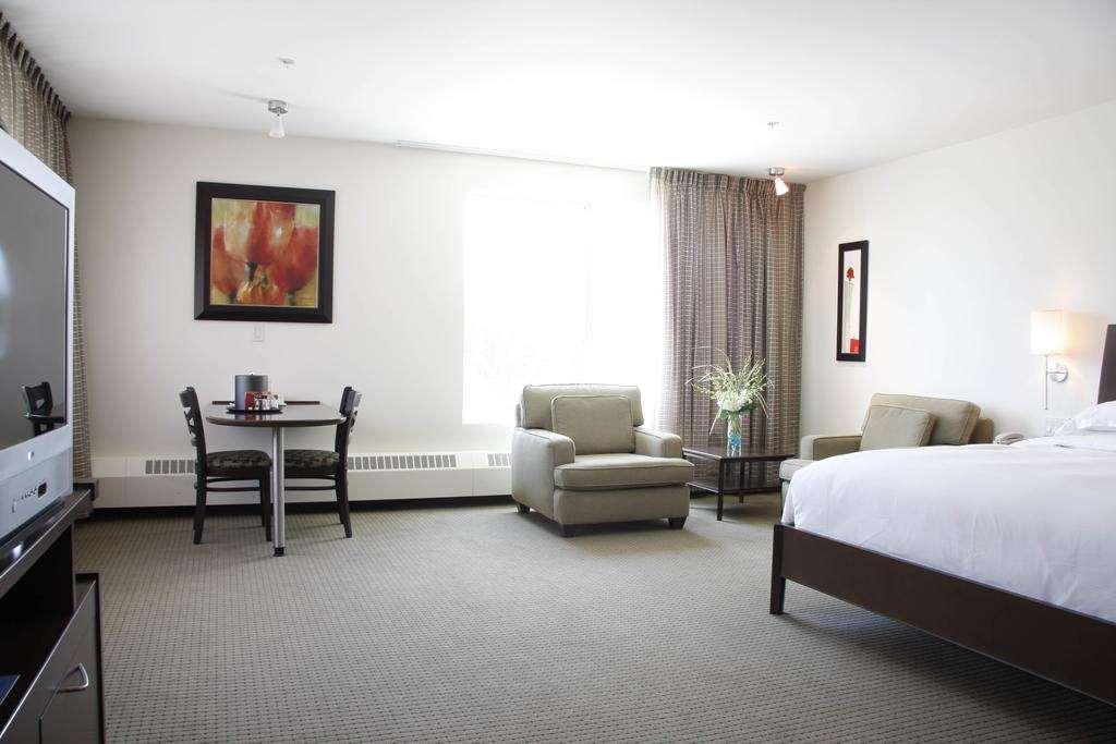 Hotel Mortagne Boucherville Exterior photo